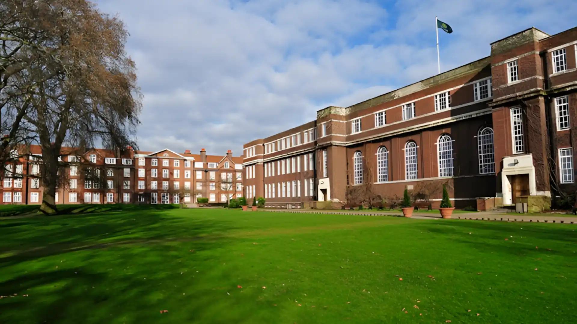 Regent’s University London