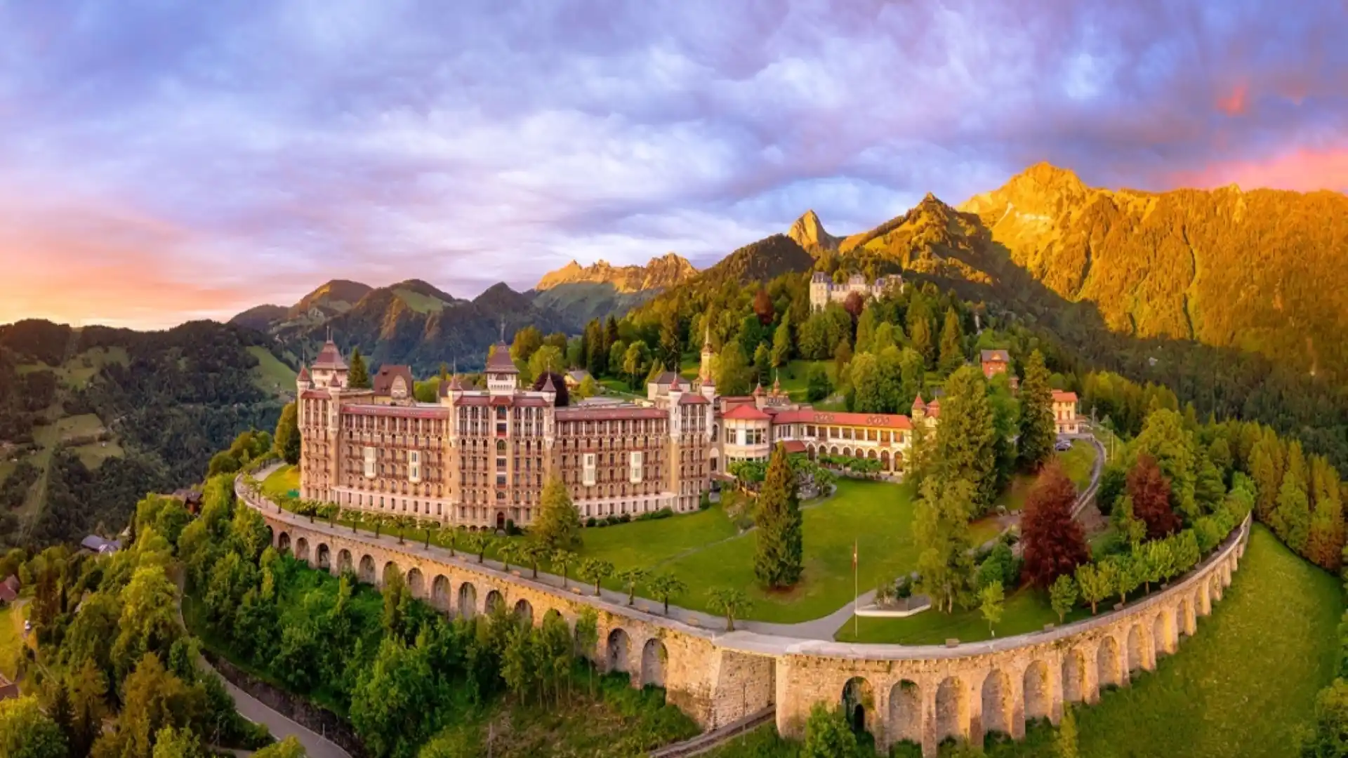 Swiss Hotel Management School (SHMS), Montreux and Leysin